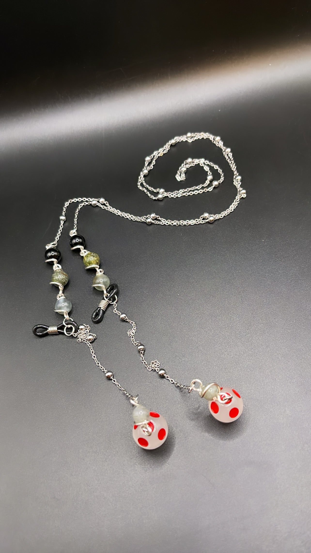 ✨ Elegant Silver Crystal Eyewear Chain with Glow-in-the-dark Red Mushroom Charm; Morganite, Obsidian, Bloodstone and Labradorite✨