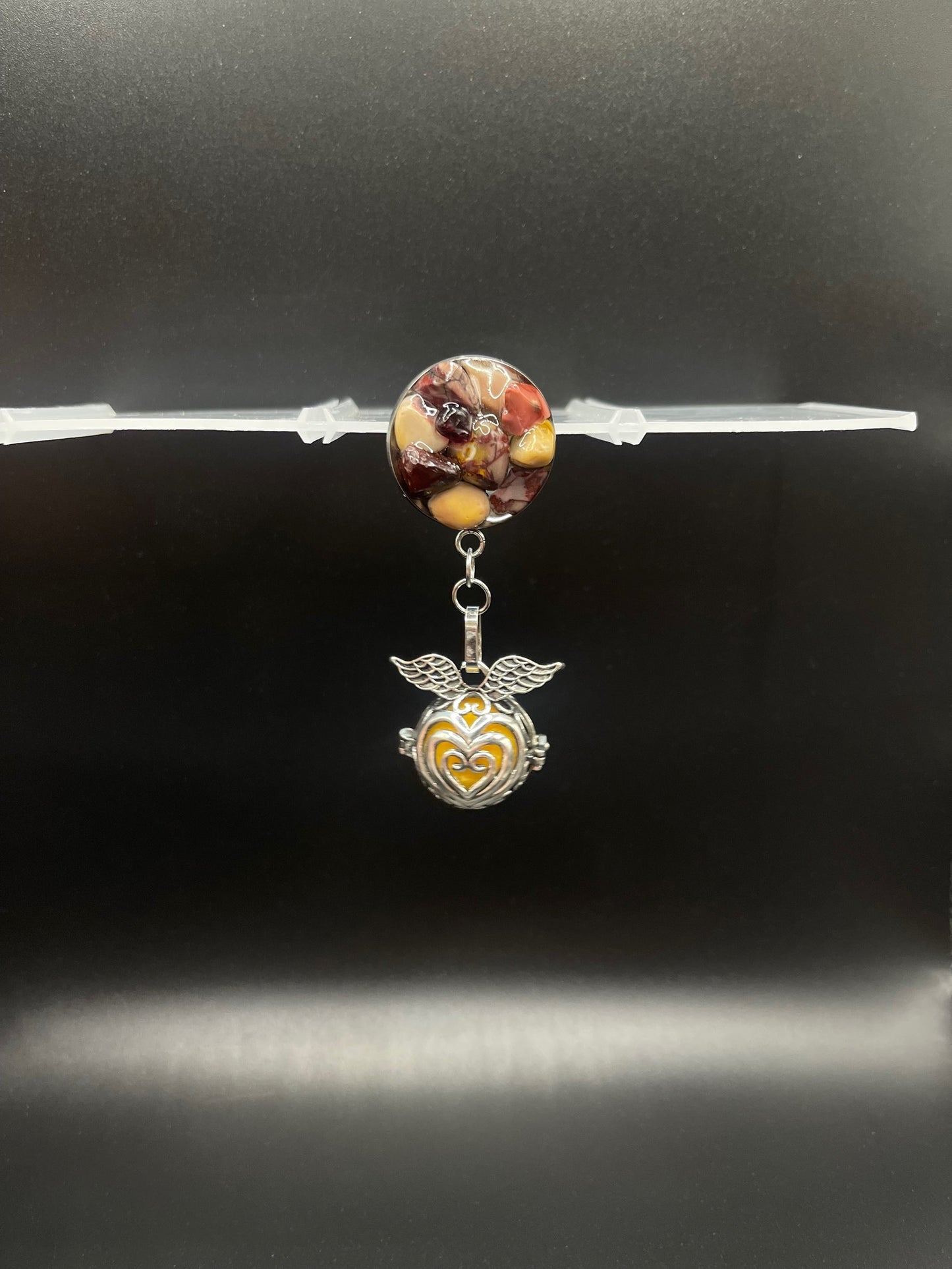 ✨ Earthly Elegance: Mookaite Jasper Car AC Vent Clip with Heart and Angel Wings Cage ✨