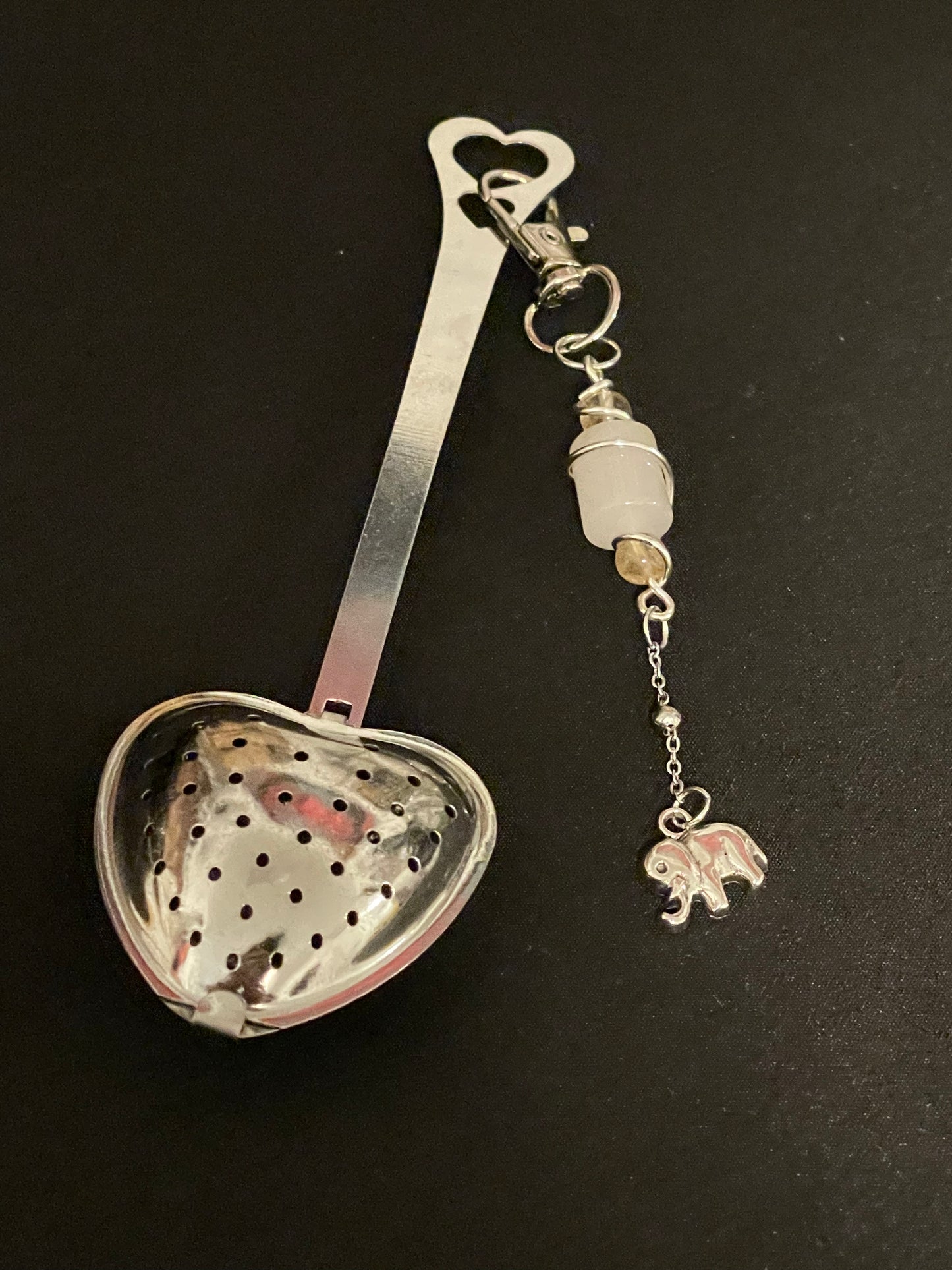 ✨ Gentle Wisdom: Long Grip Stainless Steel Mesh Heart Shaped Teaspoon with Removable Crystal Charm Rose Quartz and Citrine✨