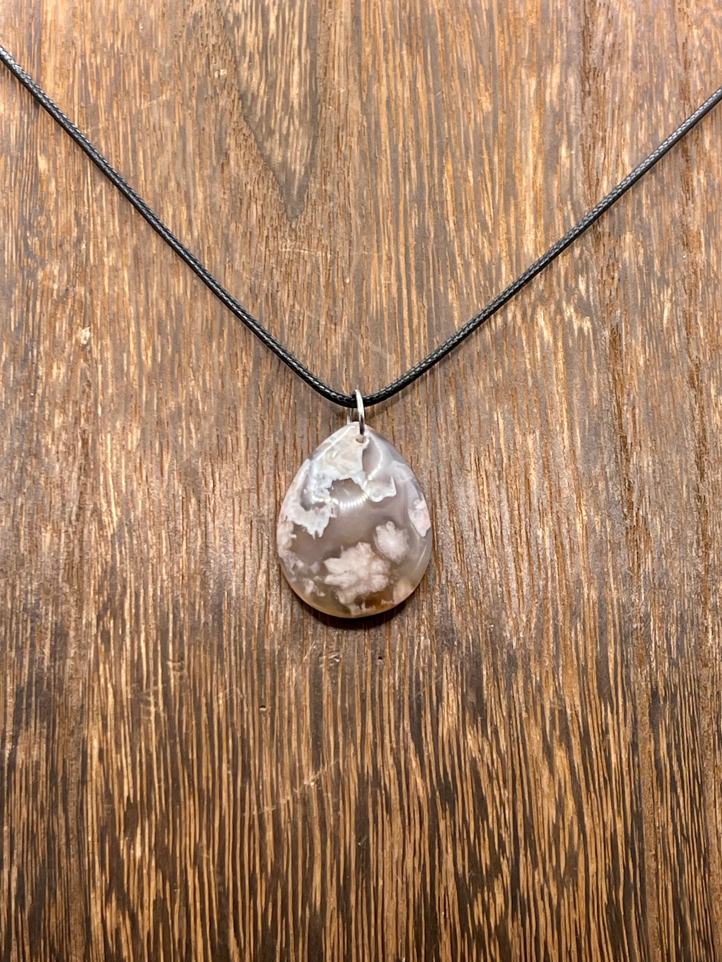 ✨ Blossoming Elegance: Tear Drop Flower Agate Crystal Necklace ✨
